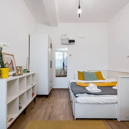 Parter - Terasa & Parcare - Spitalul Fundeni Appartement Boekarest