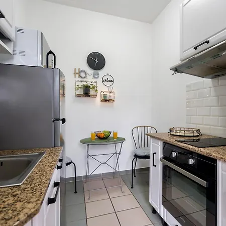 Parter - Terasa & Parcare - Spitalul Fundeni Appartement