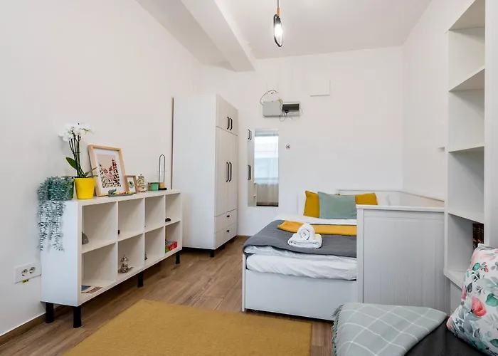 Parter - Terasa & Parcare - Spitalul Fundeni Apartmán *