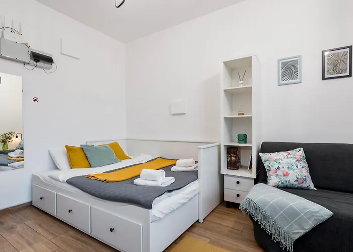 Parter - Terasa & Parcare - Spitalul Fundeni Apartmán *