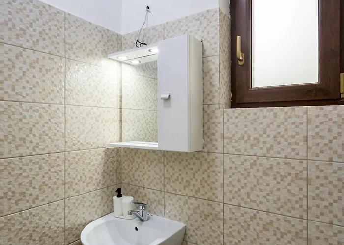 Apartmán Parter - Terasa & Parcare - Spitalul Fundeni